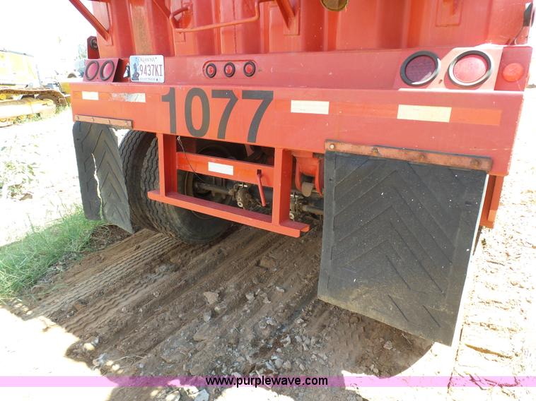 image for item K7037 2011 shop built frac tank trailer