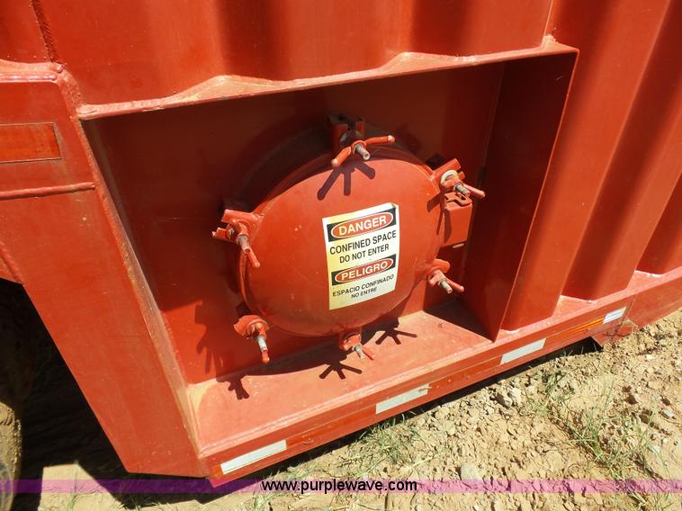 image for item K7037 2011 shop built frac tank trailer