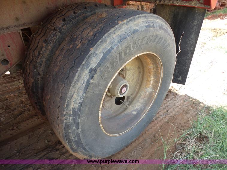 image for item K7037 2011 shop built frac tank trailer