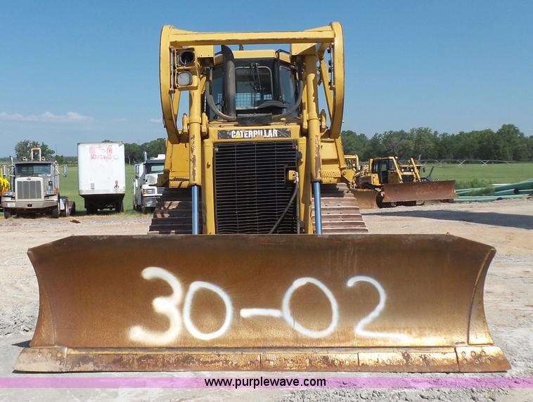 image for item K7038 2006 Caterpillar D6R XL Series III dozer