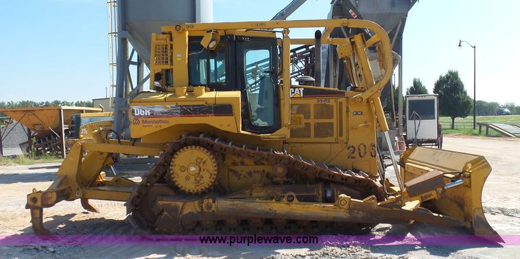 image for item K7038 2006 Caterpillar D6R XL Series III dozer