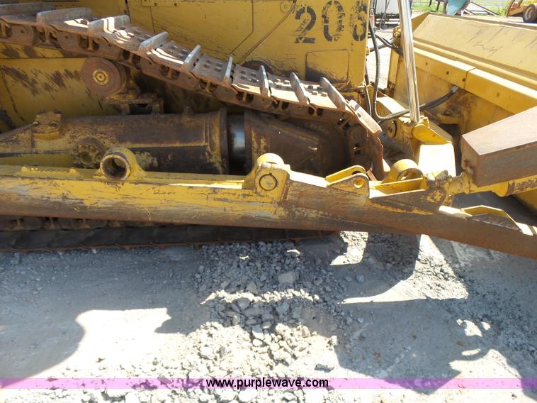 image for item K7038 2006 Caterpillar D6R XL Series III dozer