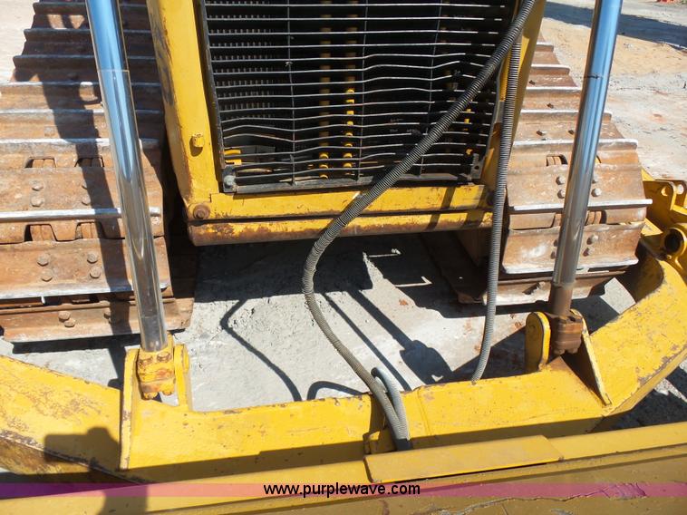 image for item K7038 2006 Caterpillar D6R XL Series III dozer