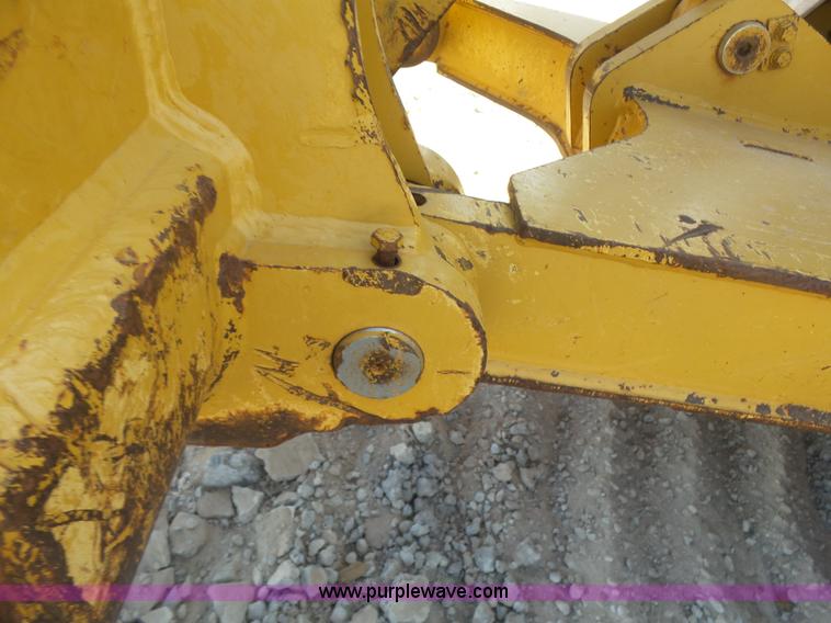 image for item K7038 2006 Caterpillar D6R XL Series III dozer