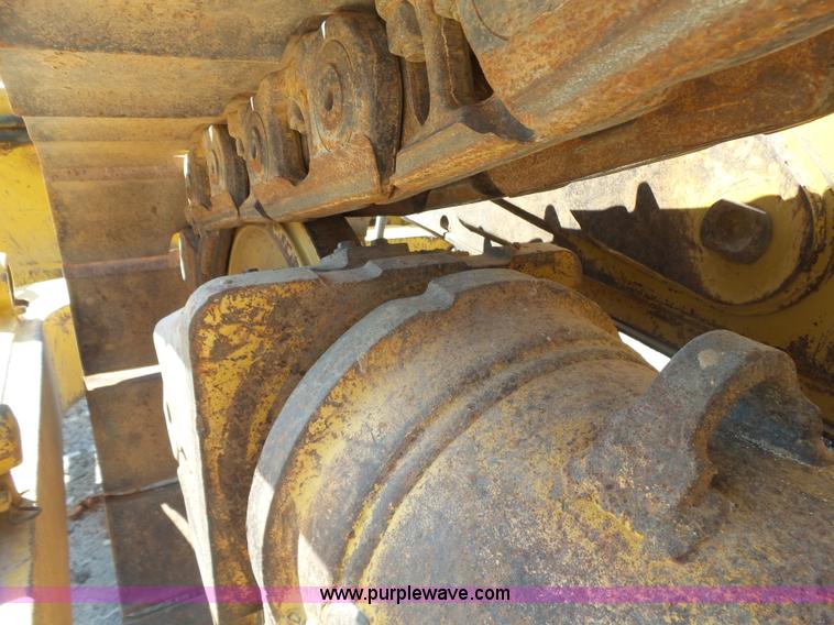 image for item K7038 2006 Caterpillar D6R XL Series III dozer