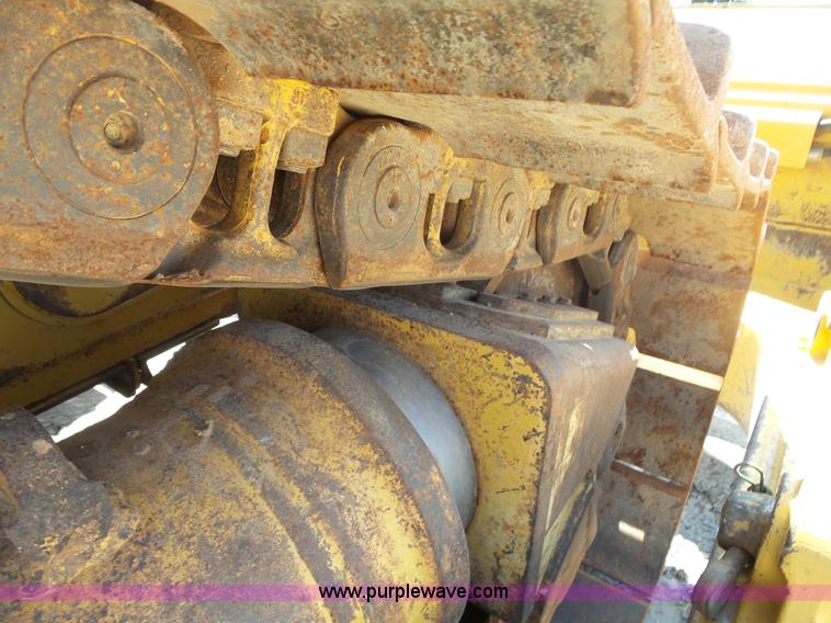 image for item K7038 2006 Caterpillar D6R XL Series III dozer