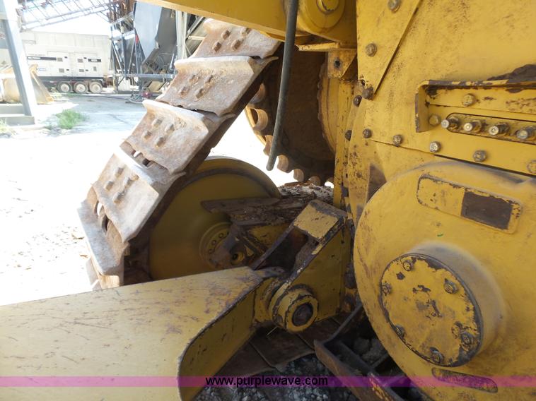 image for item K7038 2006 Caterpillar D6R XL Series III dozer
