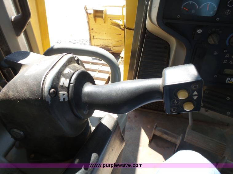 image for item K7039 2007 Caterpillar D6T XL dozer