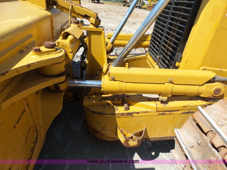 image for item K7039 2007 Caterpillar D6T XL dozer