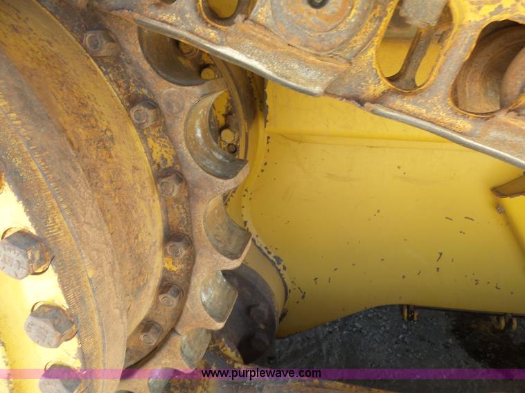 image for item K7039 2007 Caterpillar D6T XL dozer