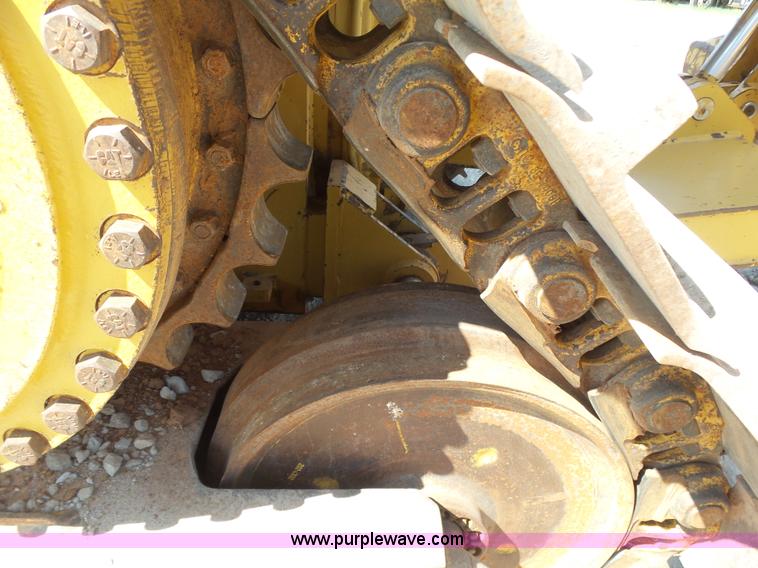 image for item K7039 2007 Caterpillar D6T XL dozer