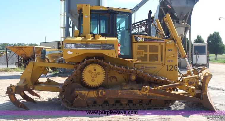 image for item K7040 2006 Caterpillar D6R Series III dozer