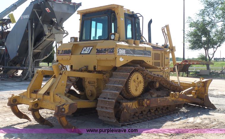 image for item K7040 2006 Caterpillar D6R Series III dozer