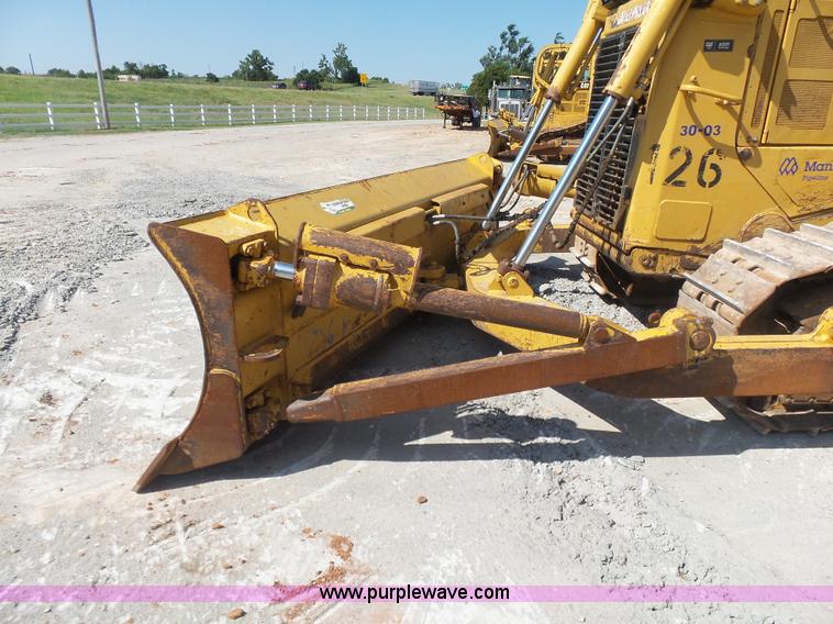 image for item K7040 2006 Caterpillar D6R Series III dozer