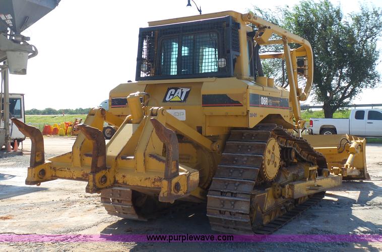 image for item K7042 2006 Caterpillar D6R XL Series III dozer