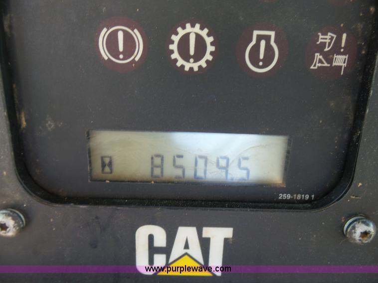 image for item K7042 2006 Caterpillar D6R XL Series III dozer