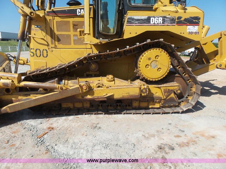 image for item K7042 2006 Caterpillar D6R XL Series III dozer