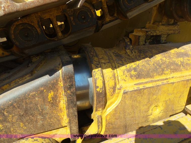 image for item K7042 2006 Caterpillar D6R XL Series III dozer