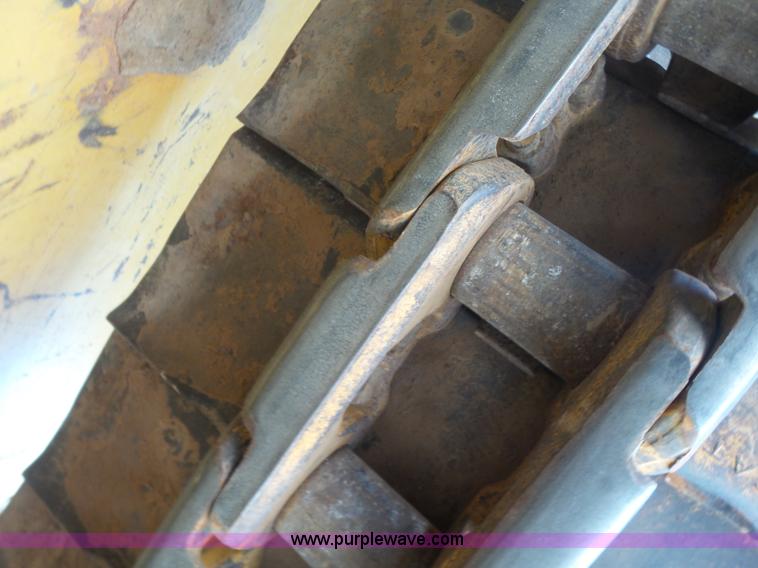 image for item K7042 2006 Caterpillar D6R XL Series III dozer