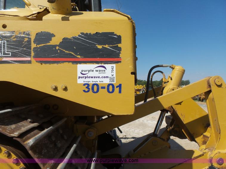 image for item K7042 2006 Caterpillar D6R XL Series III dozer