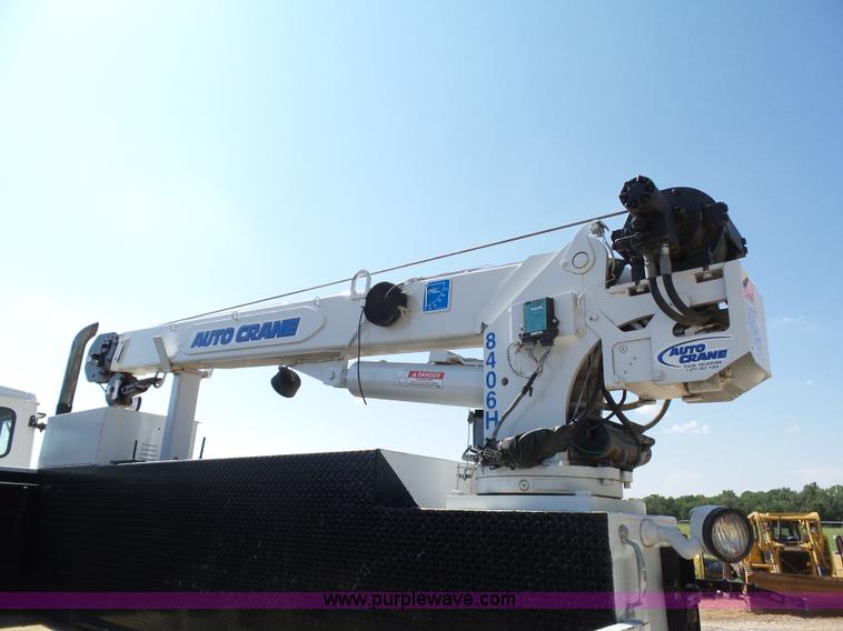 image for item K7044 2003 Freightliner FL70 service truck