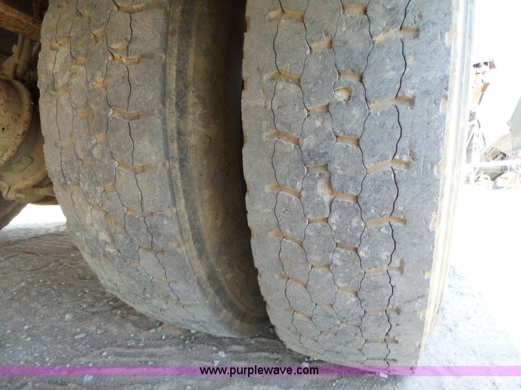 image for item K7044 2003 Freightliner FL70 service truck