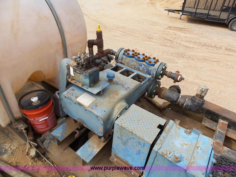 image for item K7045 2015 shop built pressure testing water pump station trailer