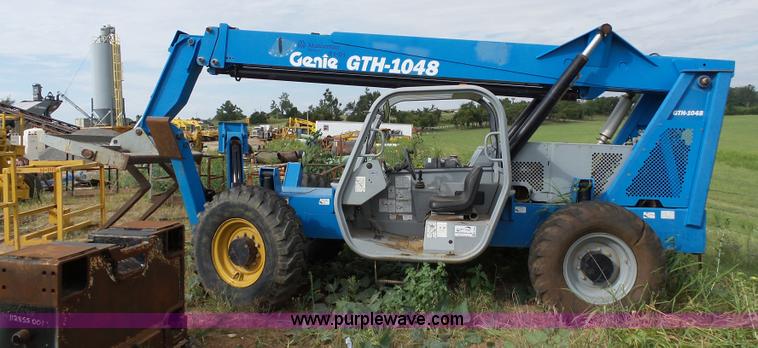 image for item K7046 2007 Genie GTH-1048 telehandler