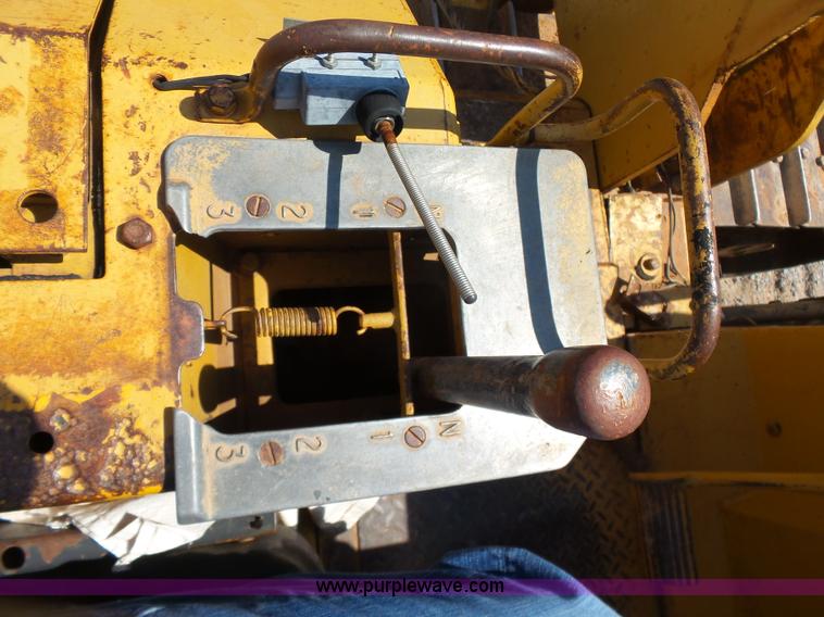 image for item K7047 Caterpillar D6D pipelayer