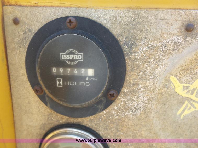 image for item K7047 Caterpillar D6D pipelayer