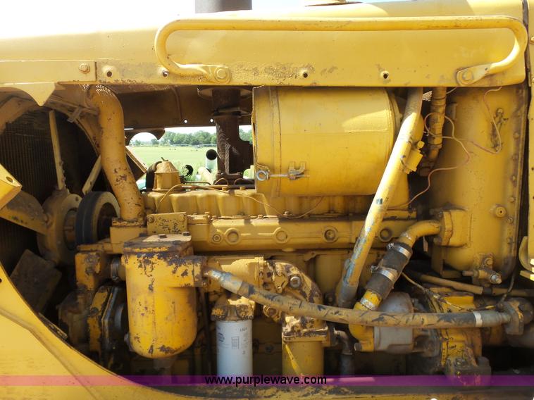 image for item K7047 Caterpillar D6D pipelayer