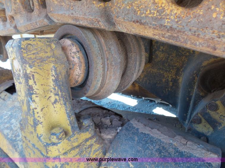 image for item K7047 Caterpillar D6D pipelayer