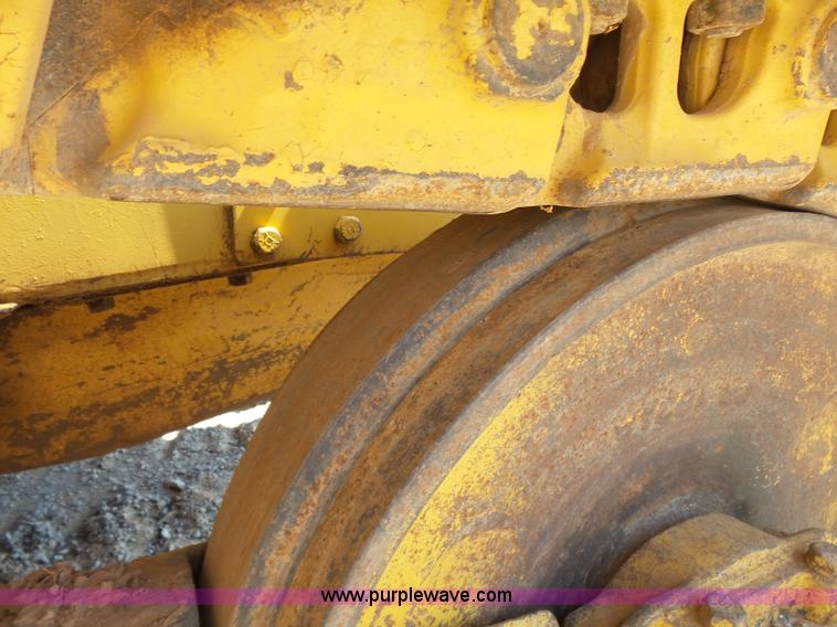 image for item K7047 Caterpillar D6D pipelayer