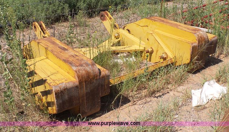 image for item K7047 Caterpillar D6D pipelayer