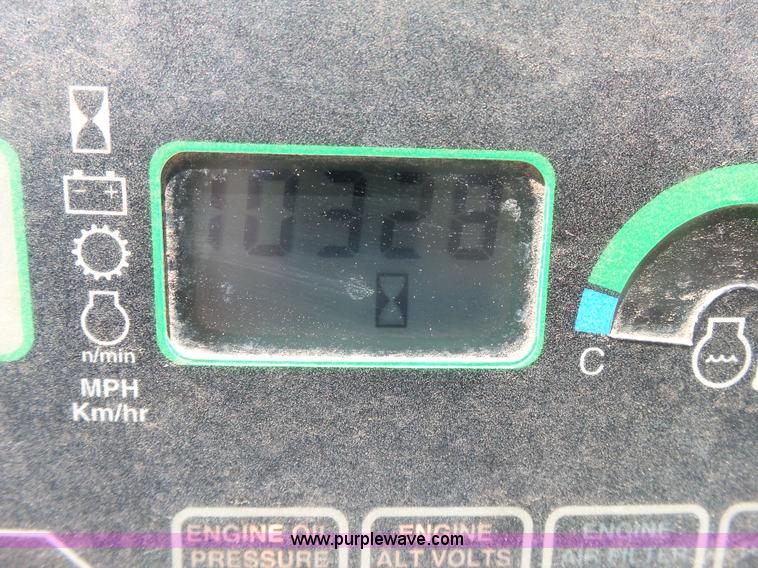 image for item K7050 2002 John Deere 770CH Series II motor grader