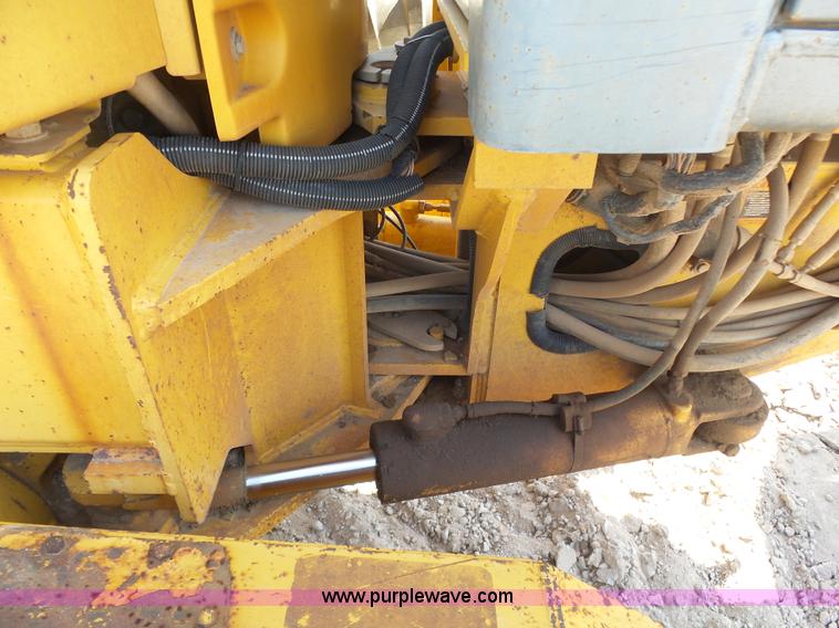 image for item K7050 2002 John Deere 770CH Series II motor grader