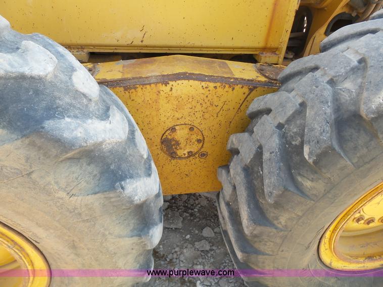 image for item K7050 2002 John Deere 770CH Series II motor grader