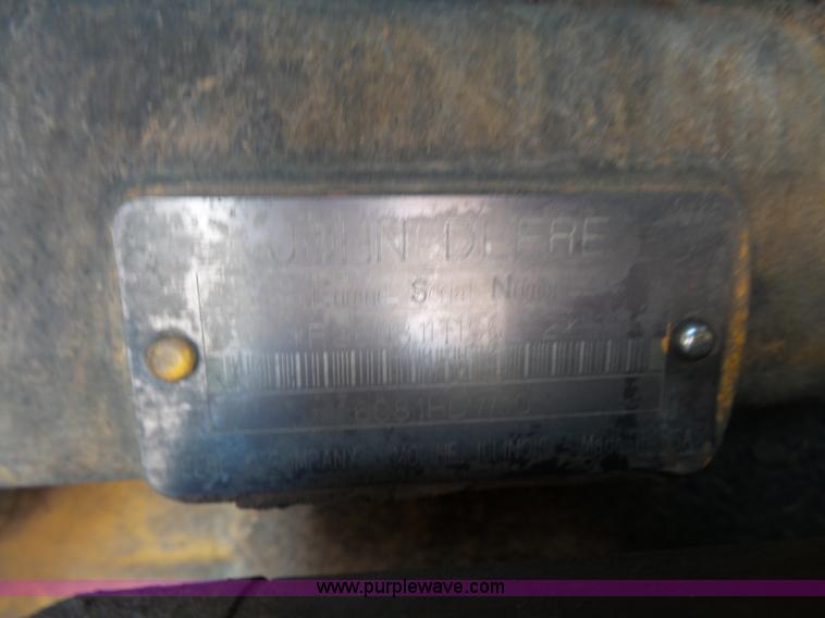 image for item K7050 2002 John Deere 770CH Series II motor grader