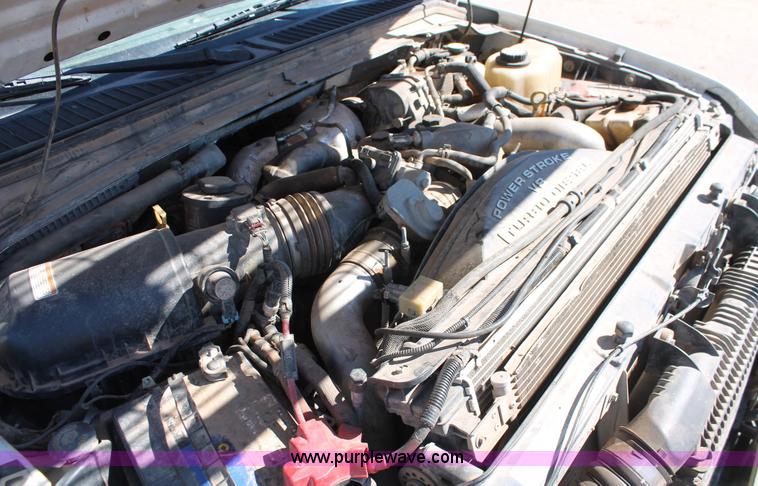 image for item K7051 2008 Ford F450 Super Duty XLT Crew Cab truck cab and chassis