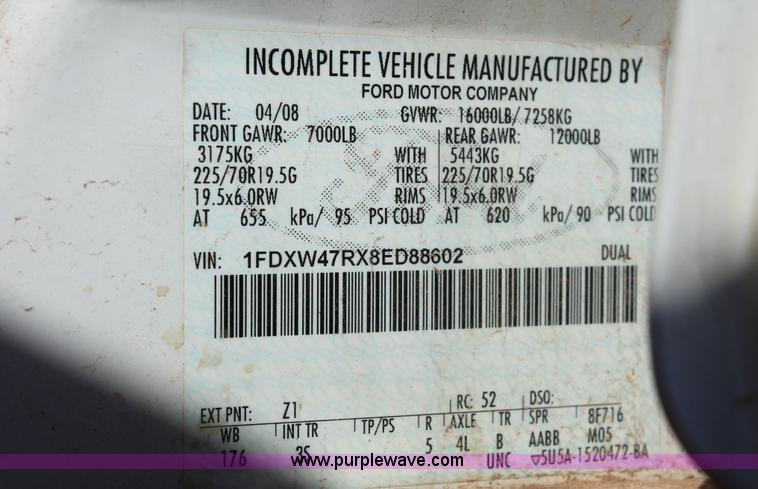 image for item K7051 2008 Ford F450 Super Duty XLT Crew Cab truck cab and chassis