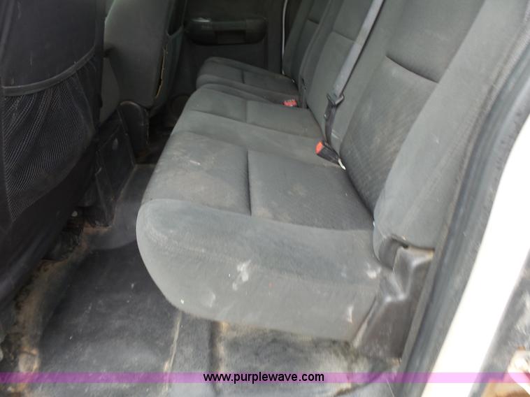 image for item K7053 2009 Chevrolet Silverado 2500HD LT Ext. Cab pickup truck