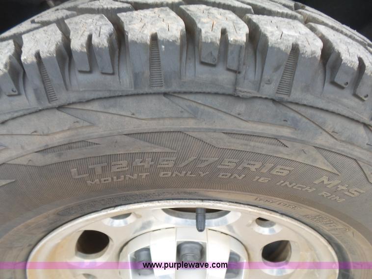 image for item K7053 2009 Chevrolet Silverado 2500HD LT Ext. Cab pickup truck