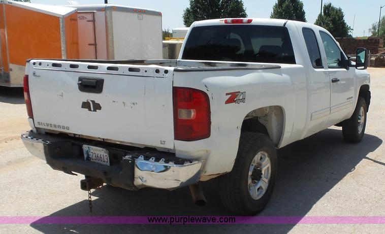 image for item K7054 2010 Chevrolet Silverado 2500HD LT Z71 Ext. Cab pickup truck