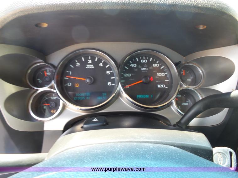 image for item K7054 2010 Chevrolet Silverado 2500HD LT Z71 Ext. Cab pickup truck