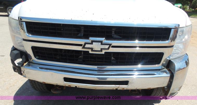 image for item K7054 2010 Chevrolet Silverado 2500HD LT Z71 Ext. Cab pickup truck