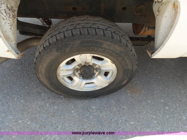 image for item K7054 2010 Chevrolet Silverado 2500HD LT Z71 Ext. Cab pickup truck