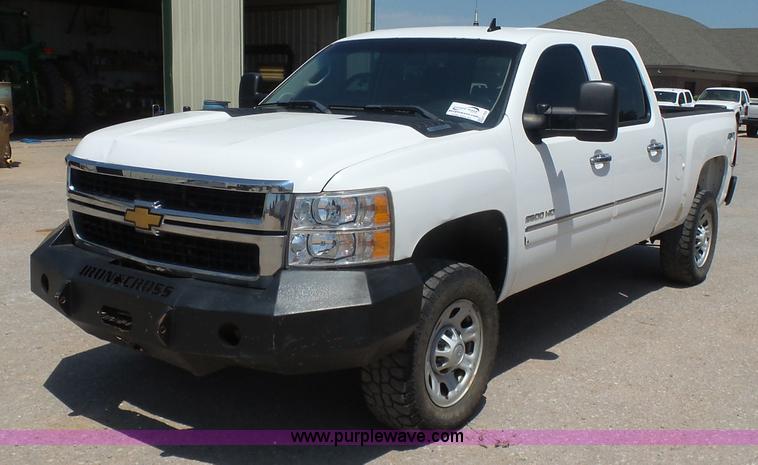 image for item K7055 2012 Chevrolet Silverado 2500HD Crew Cab pickup truck