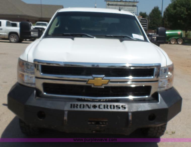 image for item K7055 2012 Chevrolet Silverado 2500HD Crew Cab pickup truck