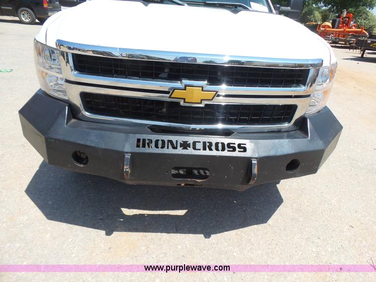 image for item K7055 2012 Chevrolet Silverado 2500HD Crew Cab pickup truck