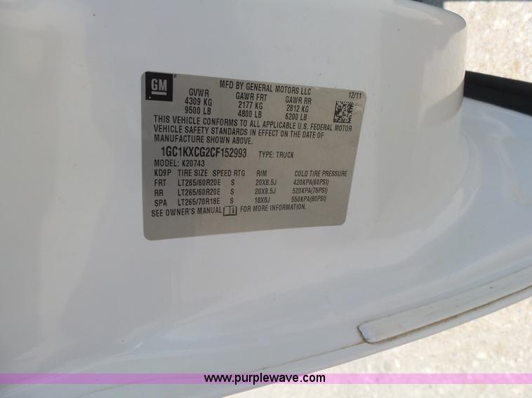 image for item K7055 2012 Chevrolet Silverado 2500HD Crew Cab pickup truck